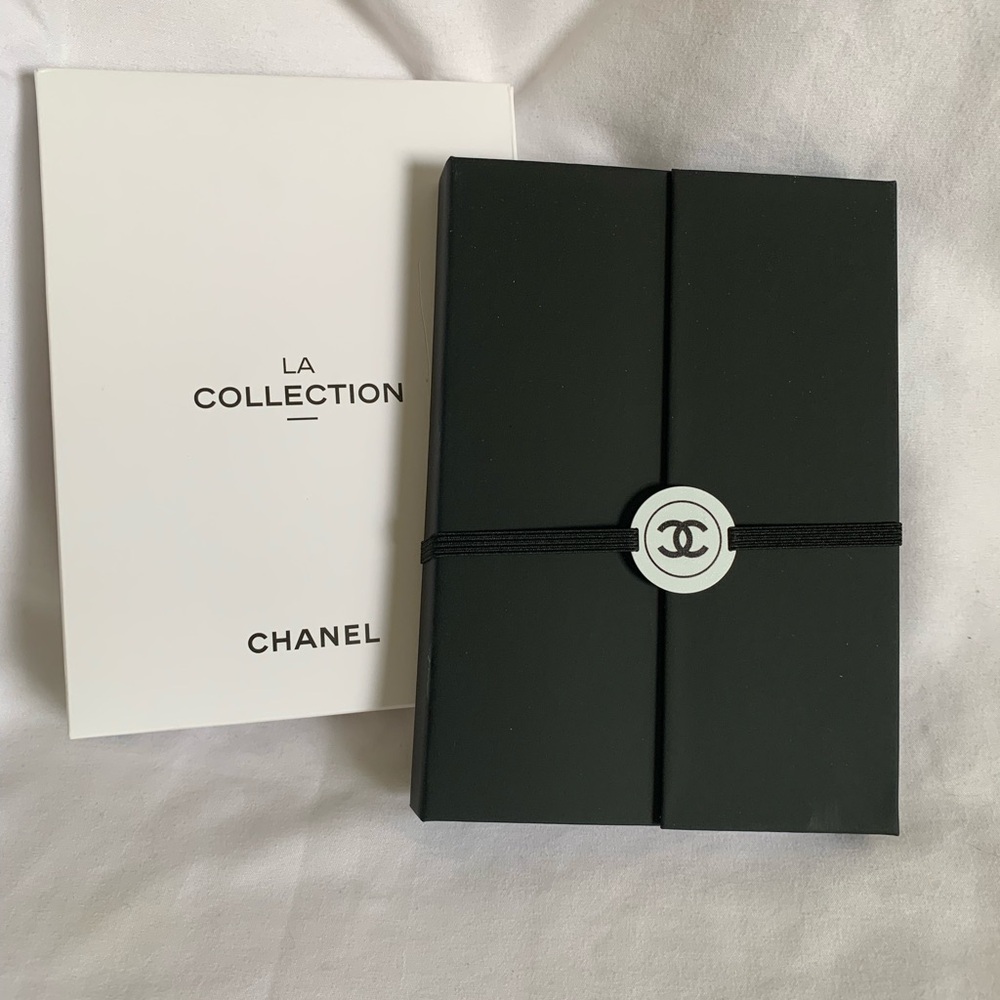 New CHANEL LA COLLECTION Sticky Notes & Pencil Set 2024 Limited Edition
